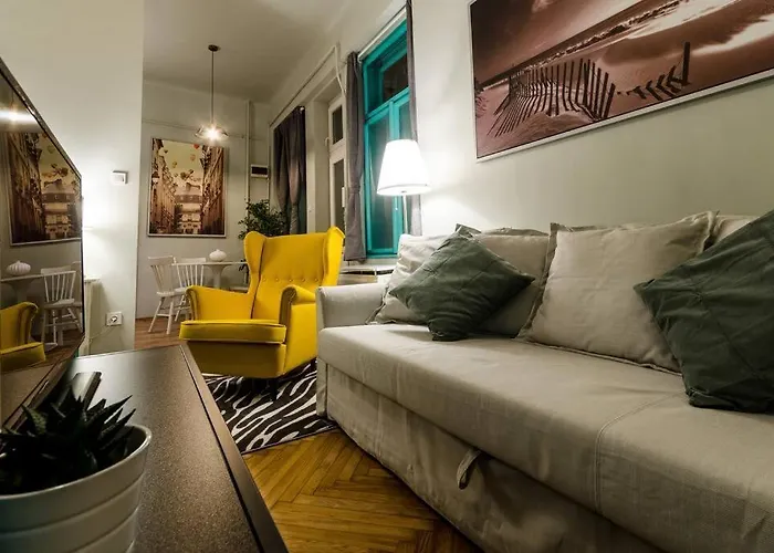 Cosy In Party District K30