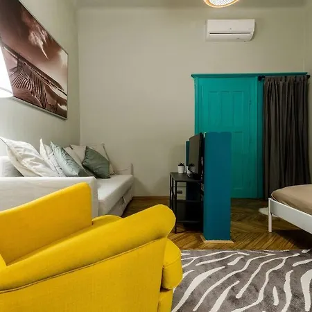 Vakantiehuis Cosy In Party District K30 *